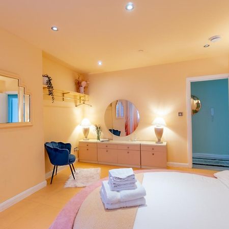 The Courtyard Suite By Margate Suites Exterior foto
